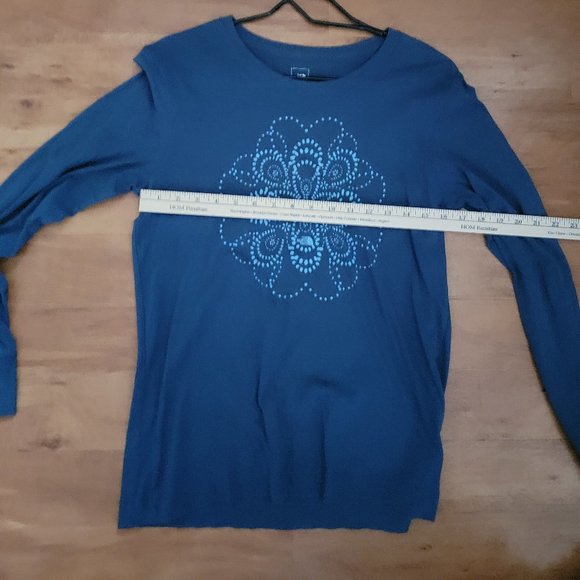 The North Face Teal Blue Snowflake Pattern Long Sleeve T Shirt Size Large - Picture 8 of 14